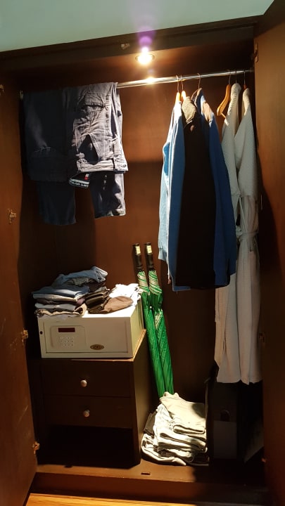 Zimmer Coco Palm Beach Resort