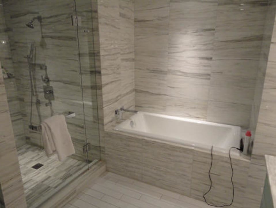 Suite 1111 W South Beach