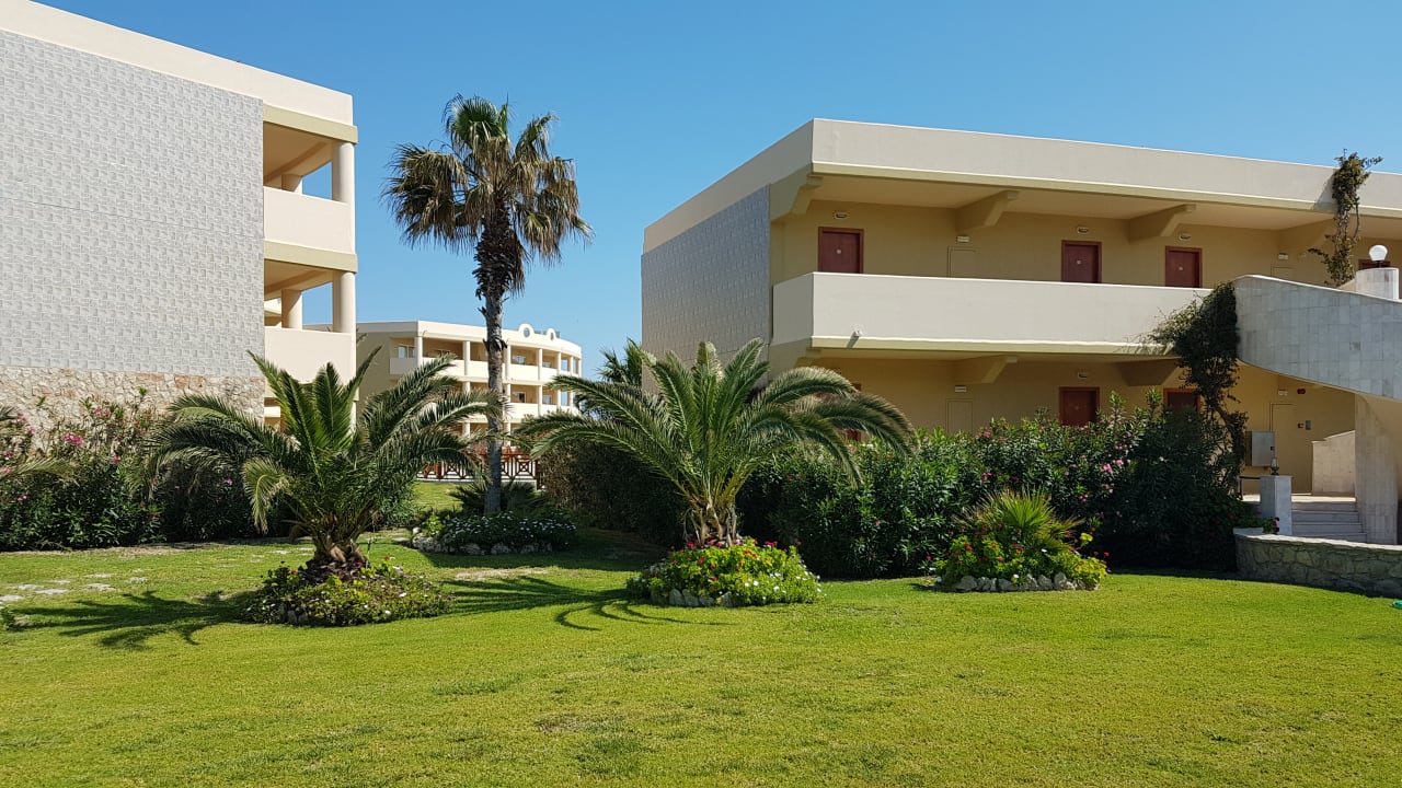 Gartenanlage Hotel Kalithea Horizon Royal