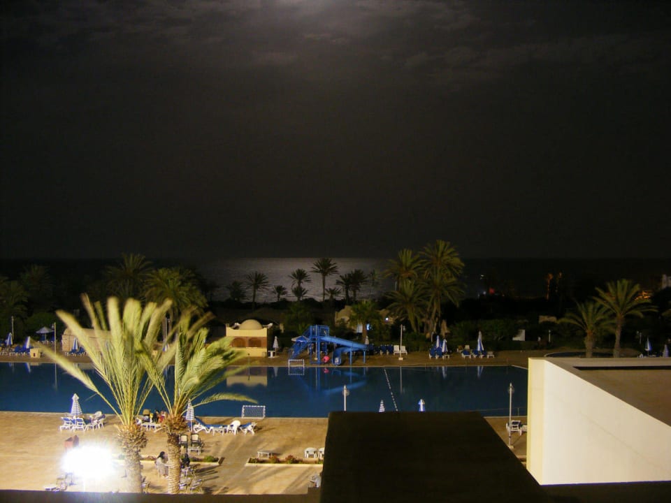Nachts im Hotel Djerba Castille