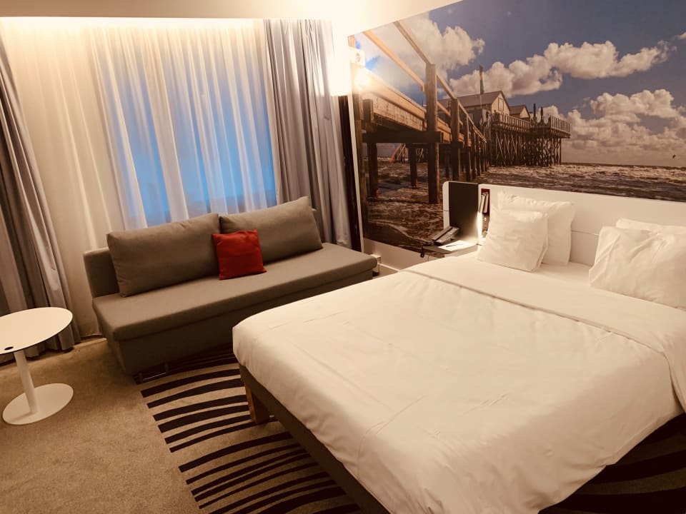 Zimmer Novotel Hamburg City Alster