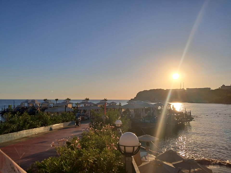 Pool Granada Luxury Okurcalar