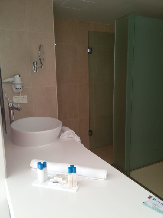 Juniorsuite Badbereich Sentido Aequora Lanzarote Suite