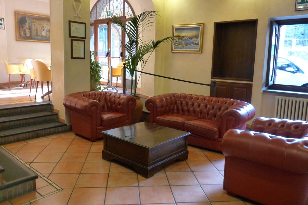 Lobby/Bar Hotel Airone