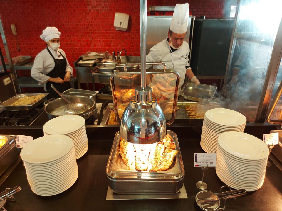 Gastro Limak Lara Deluxe Hotel & Resort