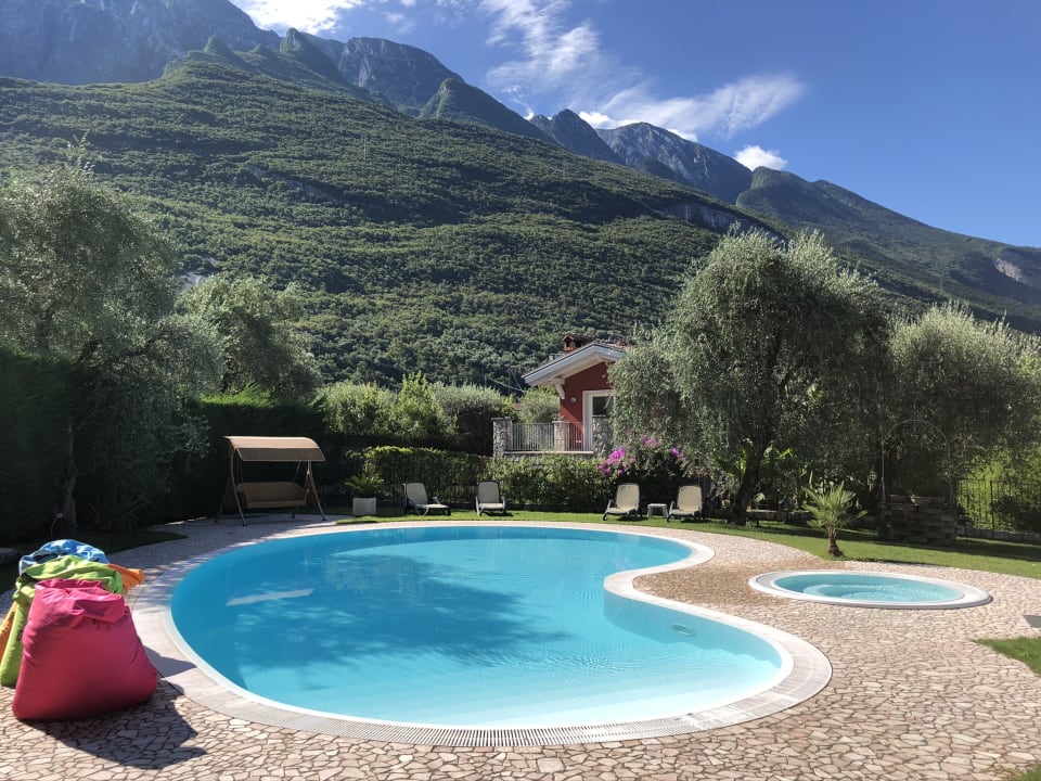 Pool Eco Hotel Benacus Malcesine