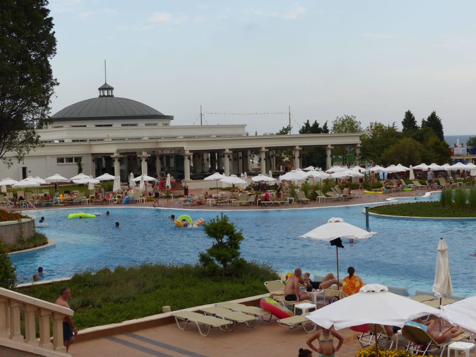 Pool Dreams Sunny Beach Resort & Spa