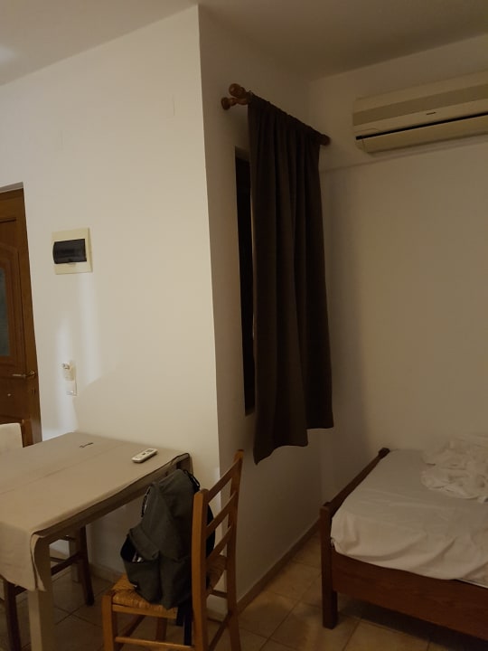 Zimmer Apartments Maliatim