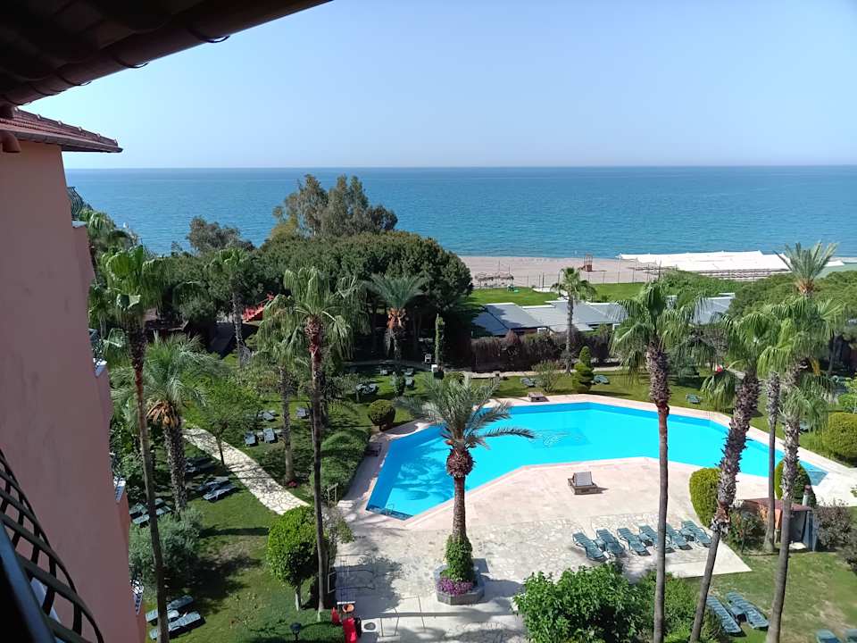 Ausblick Club Turtas Beach Hotel