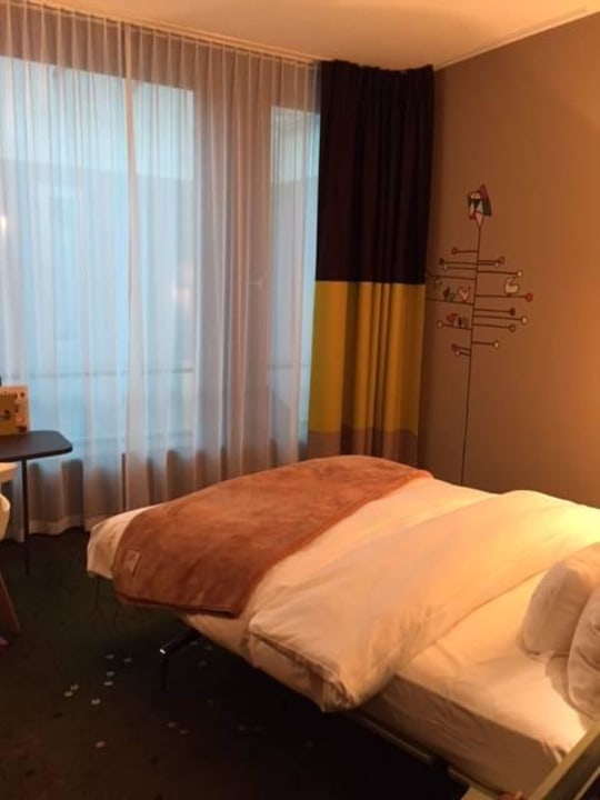 Bett 25hours Hotel Zürich West