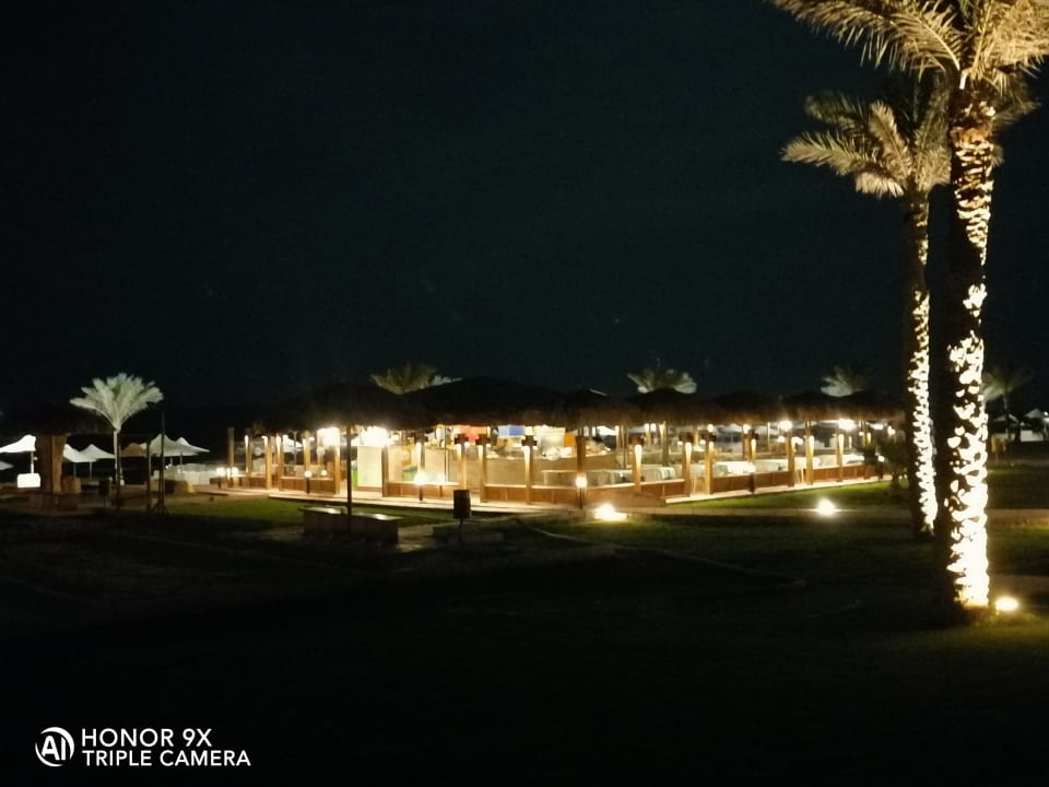 Gastro Three Corners Sea Beach Resort