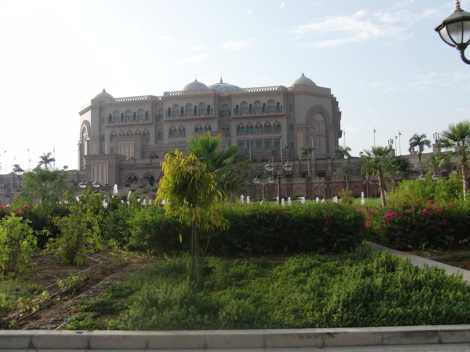 Main Building Emirates Palace Mandarin Oriental
