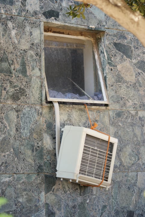 Klimaanlagen Befestigung auf Maltesisch Comino Hotel & Bungalows