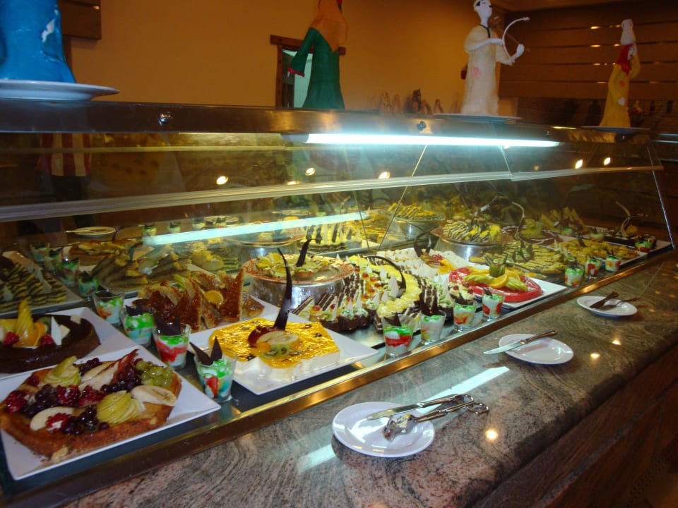 Dessert Charmillion Sea Life Resort