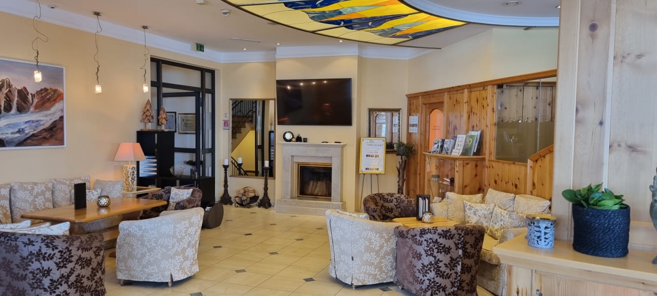 Lobby Hotel AlpenSchlössl