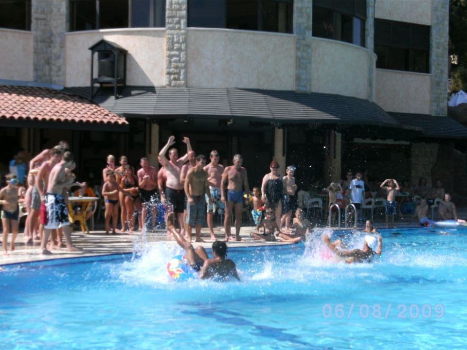 Jeux de piscine Melas Holiday Village