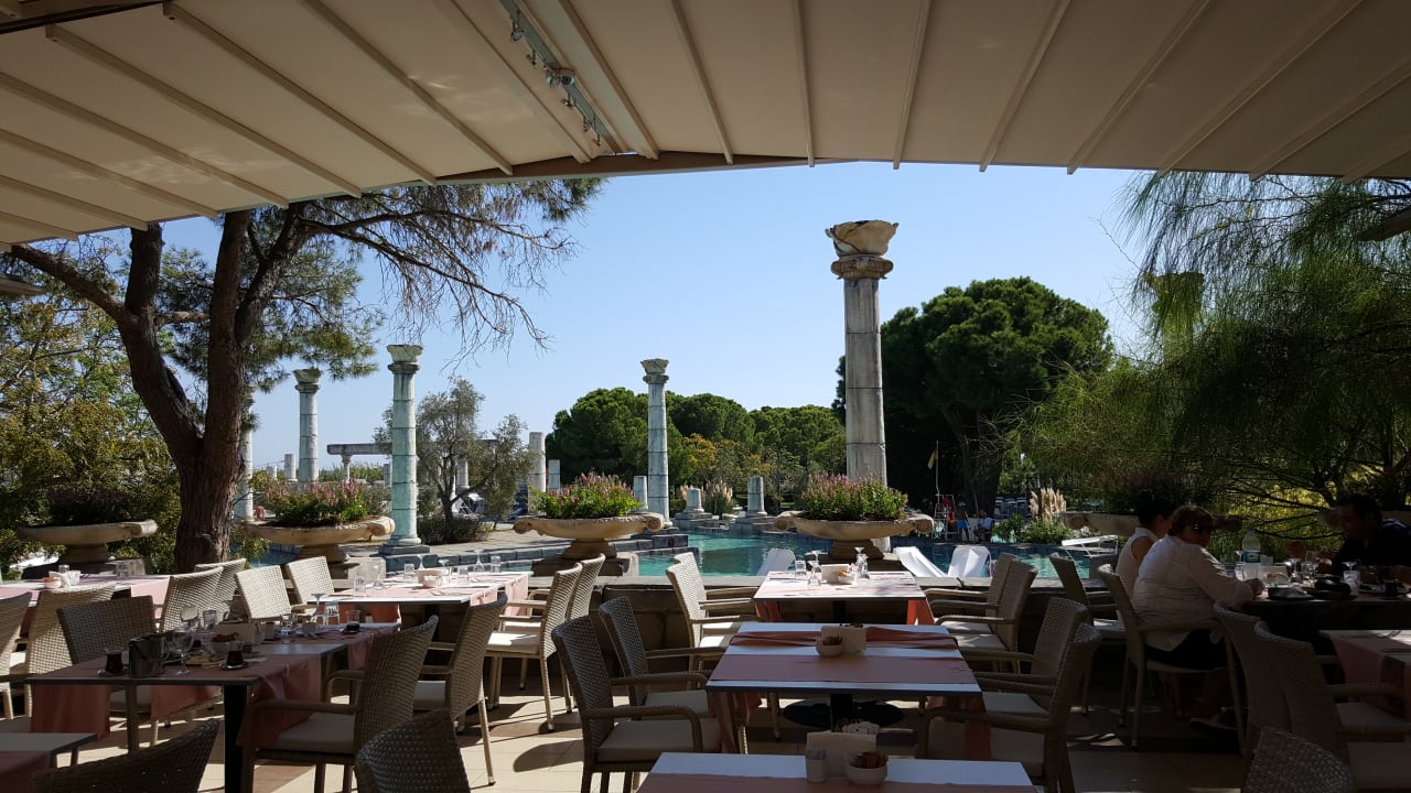 Gastro Xanadu Resort Hotel