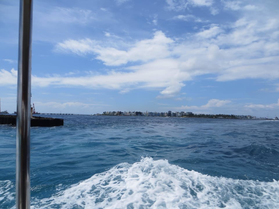 Die Fahrt zum Hotel mit dem Speedboot Adaaran Select Hudhuran Fushi - Premium All Inclusive