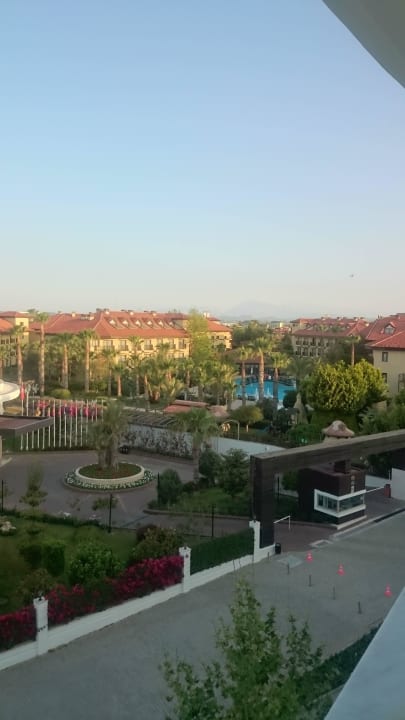 Blick vom Balkon Richtung Resort Alba Queen Hotel