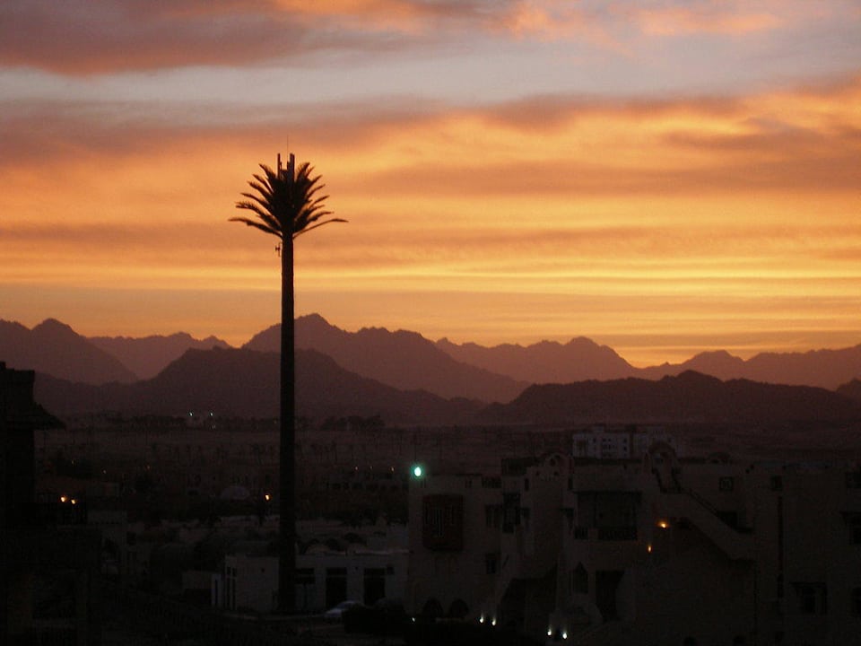 Zachod slonca Regency Plaza Aqua Park & Spa