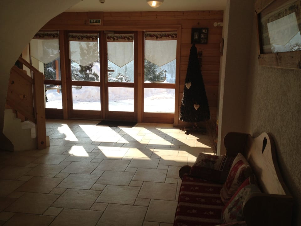 Eingang Hotel Le Castellan