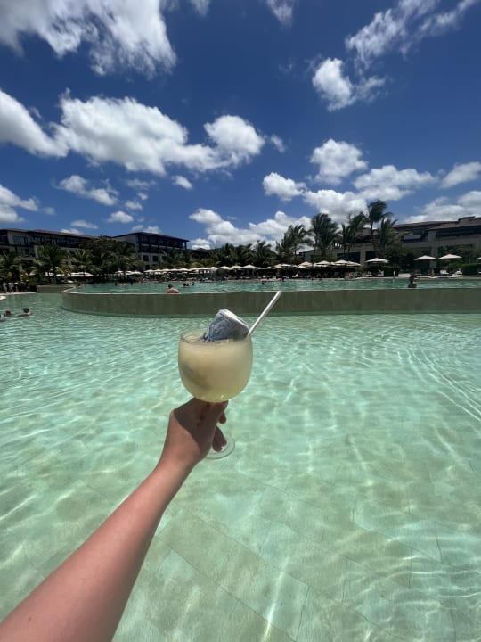 Pool Lopesan Costa Bávaro Resort, Spa & Casino