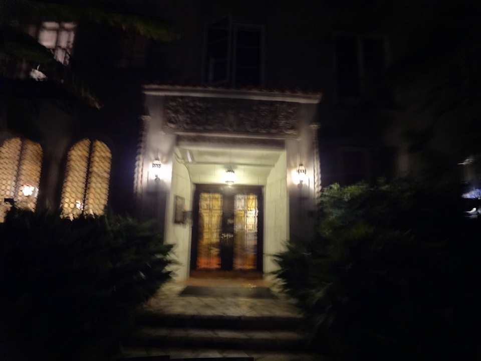 Von aussen in der Nacht Palihouse Santa Monica