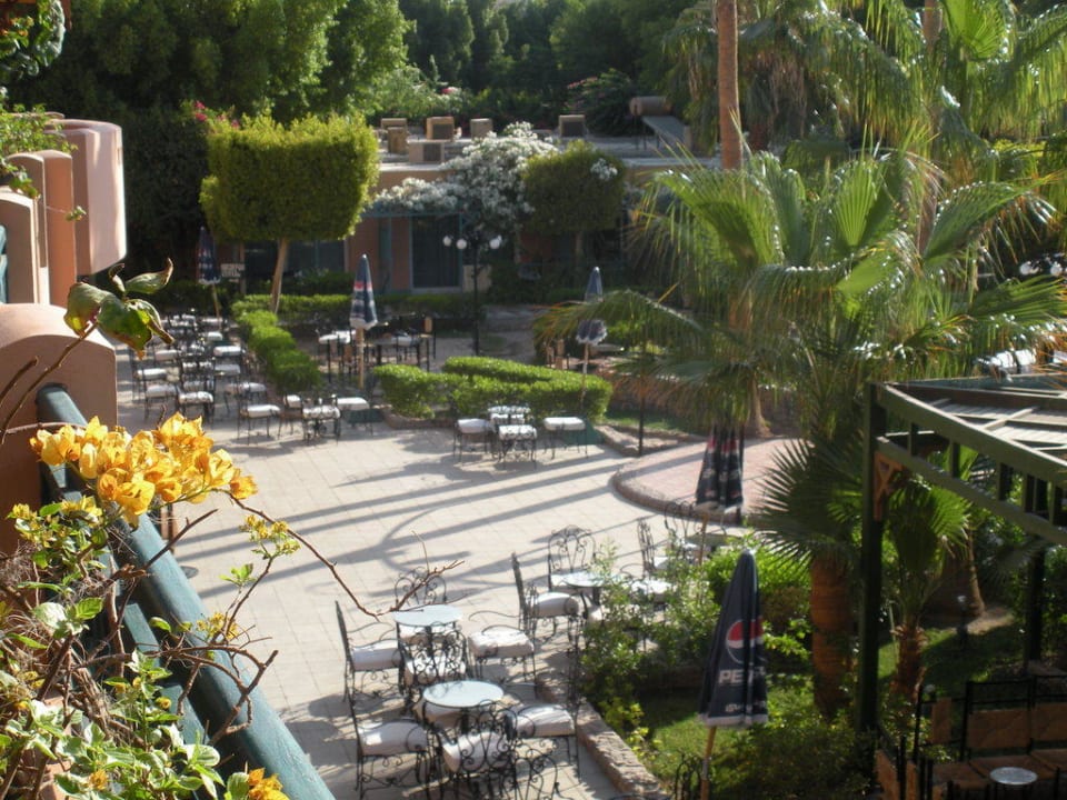Blick vom Balkon des Hauptrestaurants Giftun Azur Resort