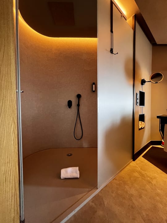 Zimmer Hotel Faro, a Lopesan Collection Hotel