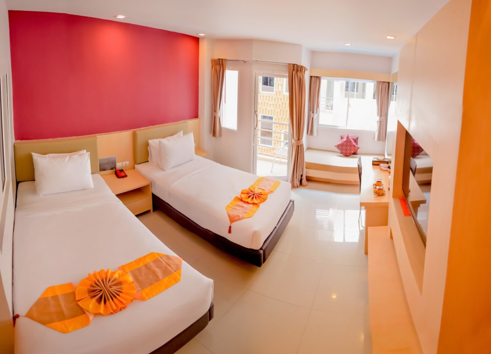 Deluxe Twin Hotel Andatel Grandé Patong Phuket