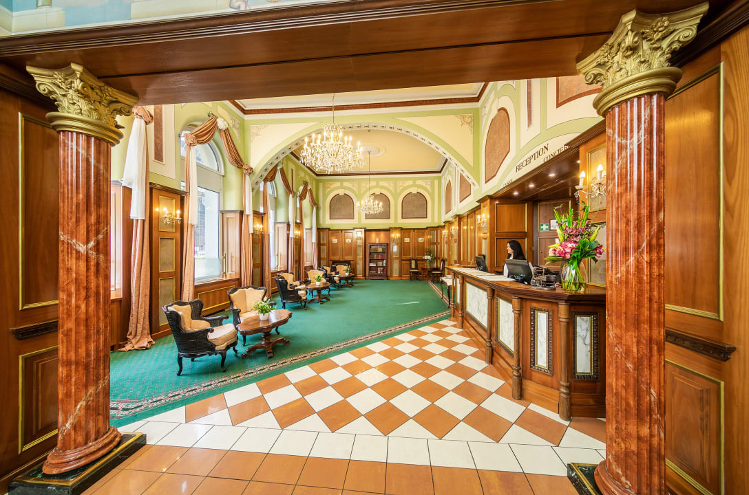 Lobby Hotel Bellevue Vienna