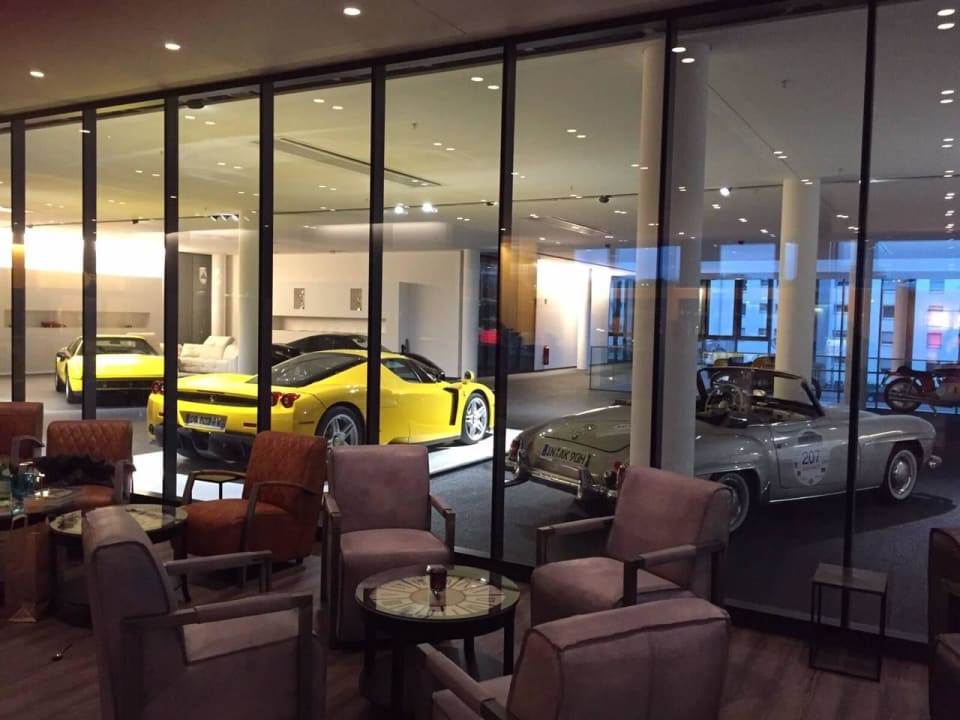 "Ferrari" The Classic Oldtimer Hotel (Ingolstadt) • HolidayCheck