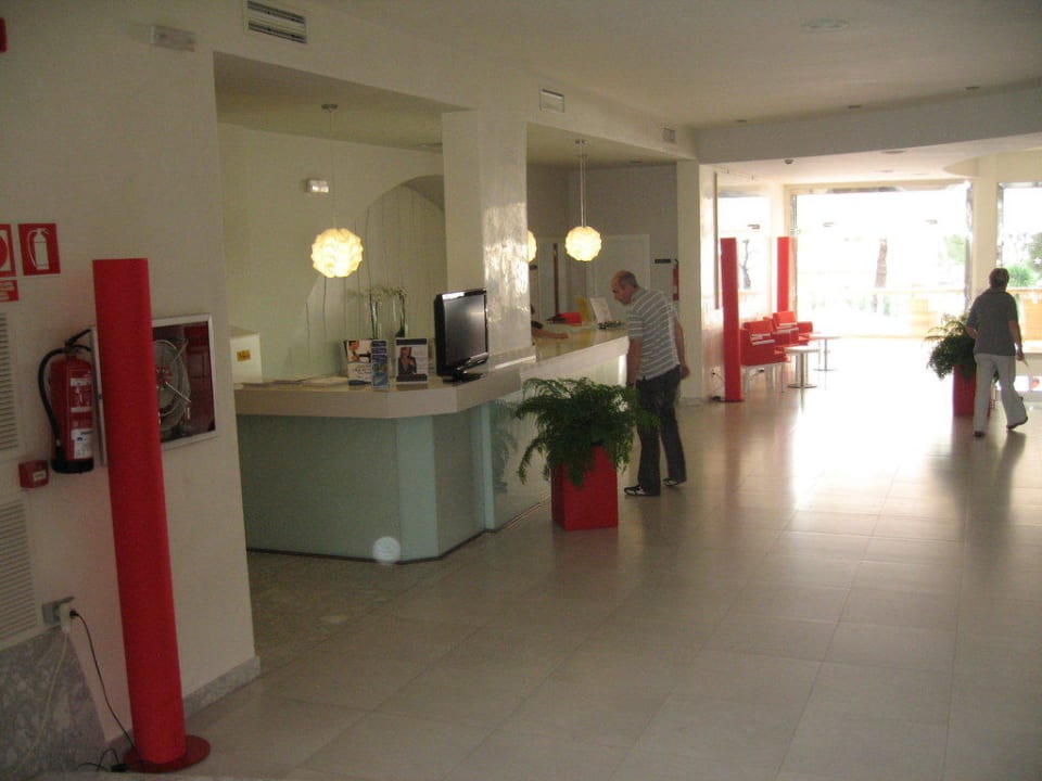 Rezeption Iberostar Waves Pinos Park