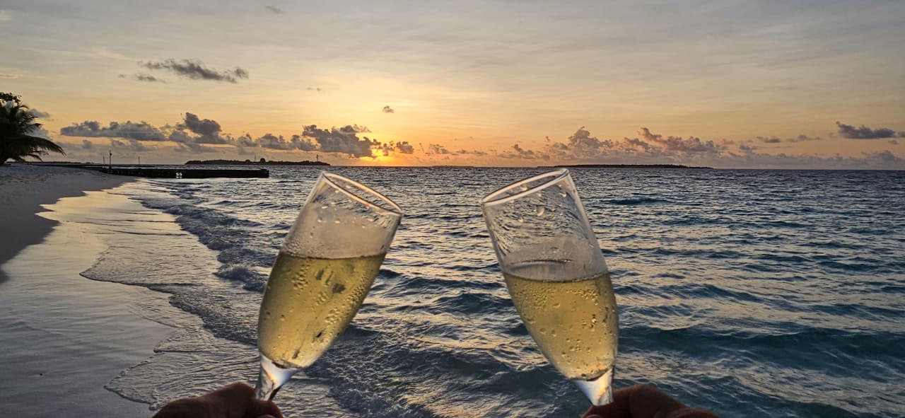 Strand Adaaran Select Meedhupparu Island Resort - Premium All Inclusive