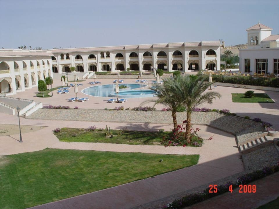 April 2009 Old Palace Resort Sahl Hasheesh