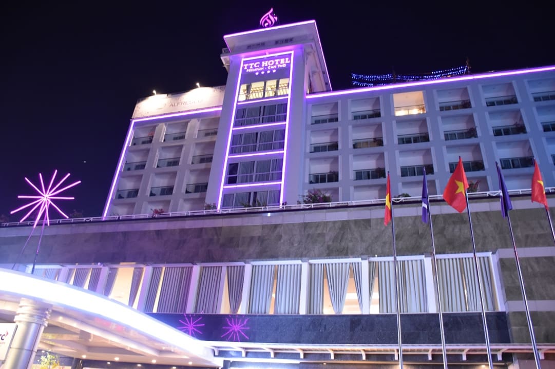 Außenansicht TTC Hotel - Premium Can Tho