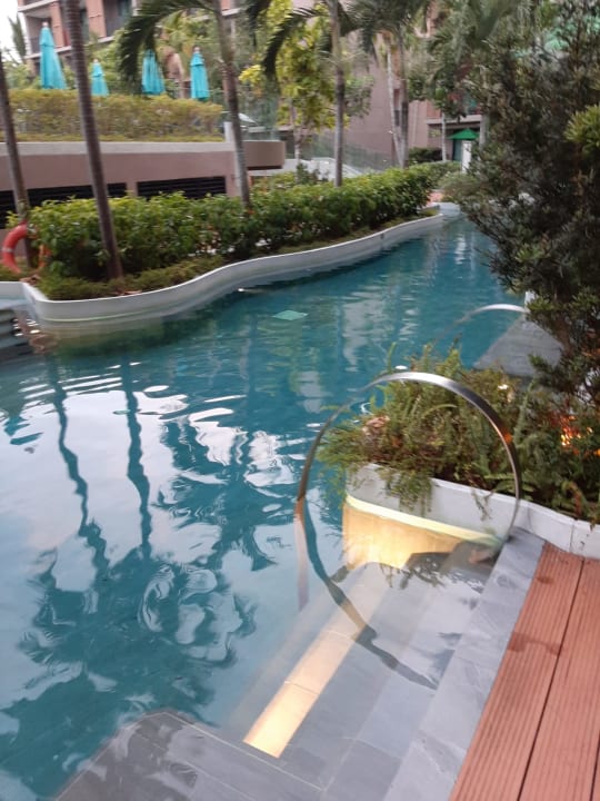 Pool La Flora Khao Lak