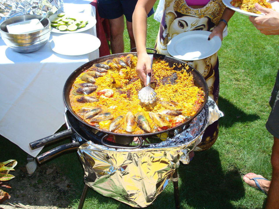Royal Barbacue super Paella Catalonia Royal Bavaro - Adults only
