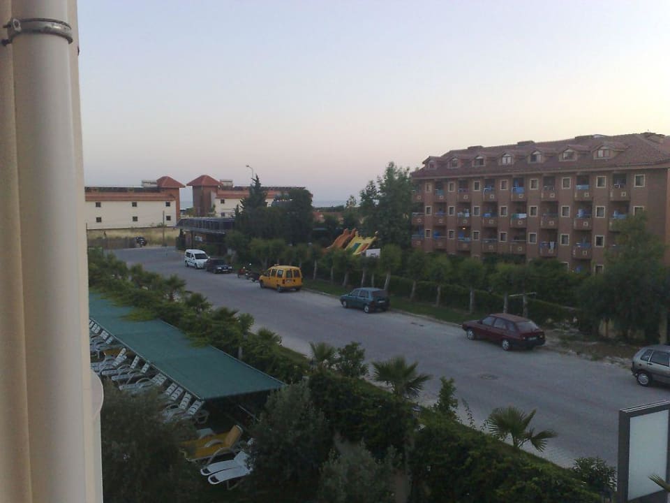 Blick vom Balkon Zimmer 5215 Side Breeze Hotel