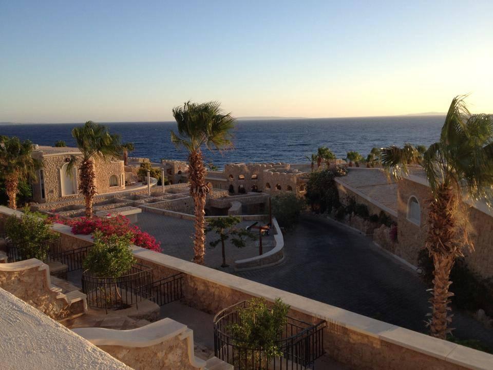 Aussicht von unserer Terrasse andere Richtiung  Pickalbatros Citadel Resort