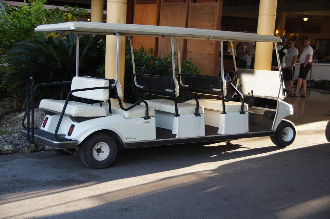 Golf buggy Hotel Grand Palladium Palace Resort, Spa & Casino