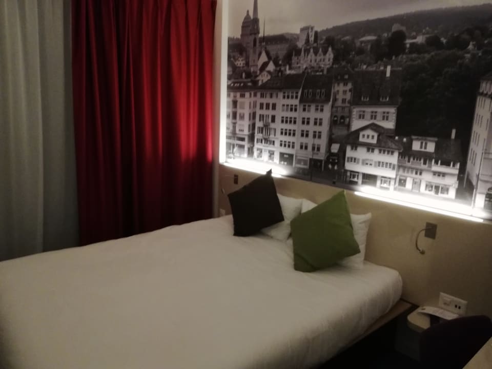 Zimmer B&B HOTEL Zürich Wallisellen