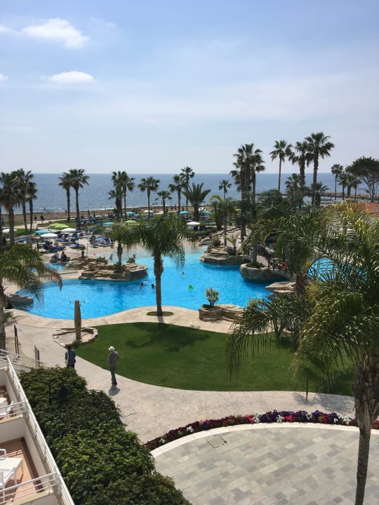 Pool Leonardo Cypria Bay - Family Resort