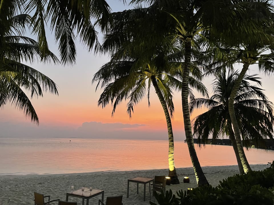 Ausblick Vilamendhoo Island Resort & Spa