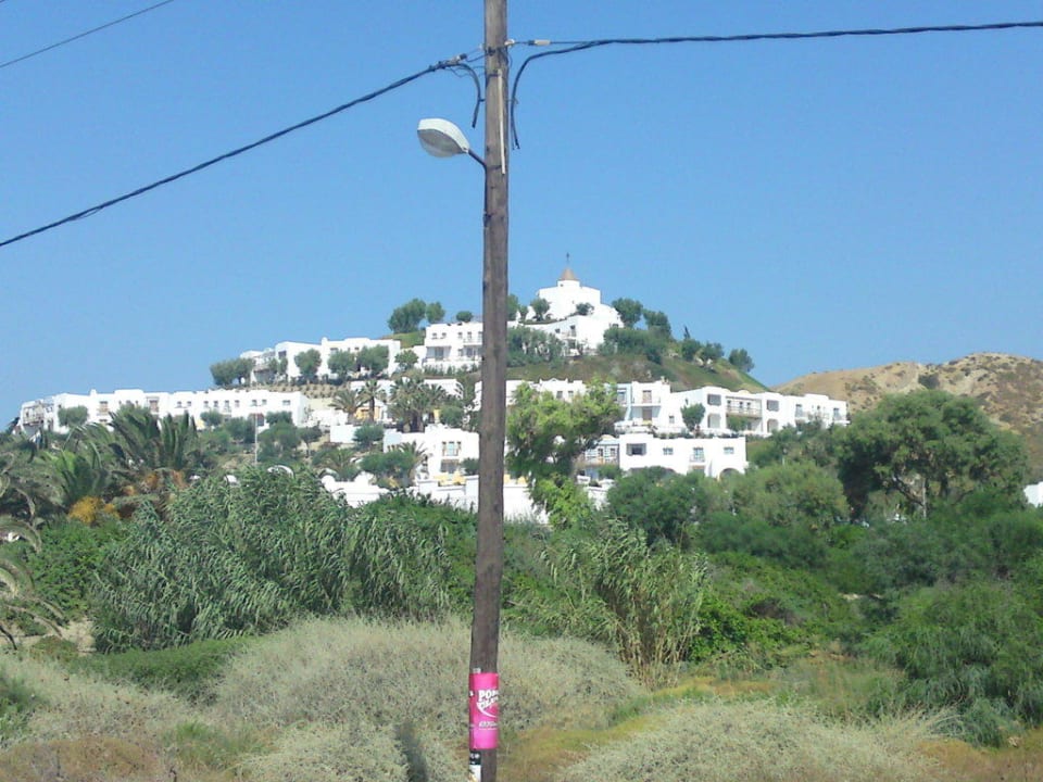 Blick von der Bushaltestelle Lagas Aegean Village