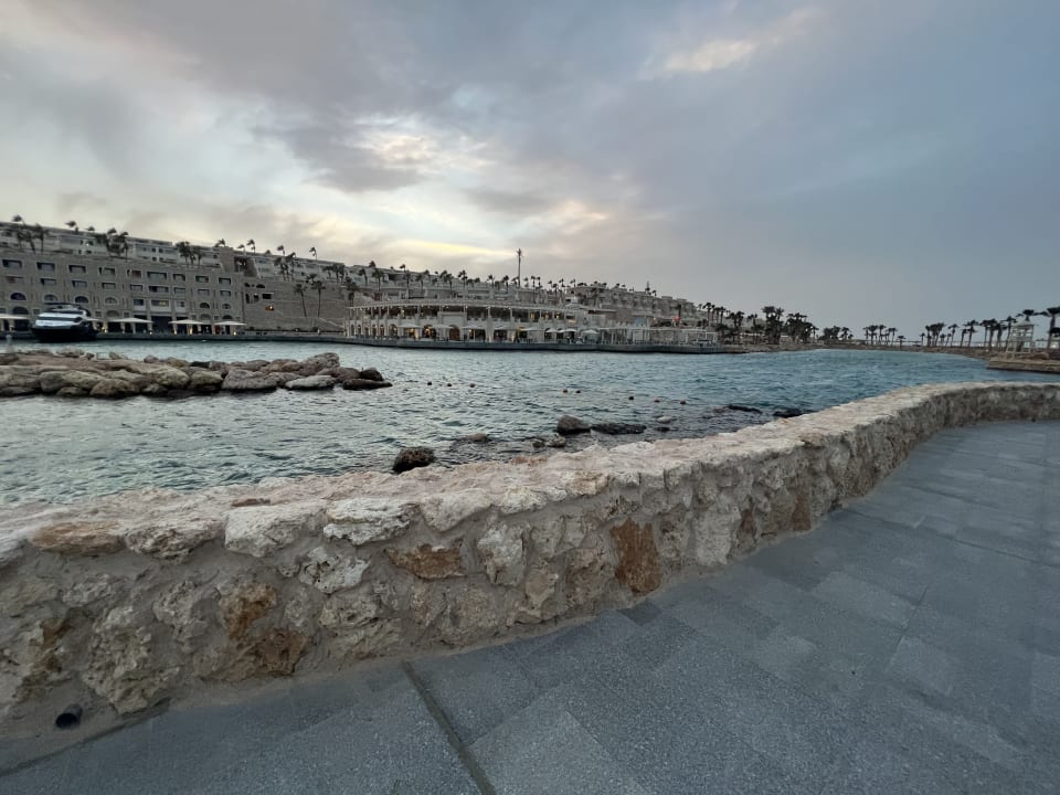 Außenansicht Pickalbatros Citadel Resort