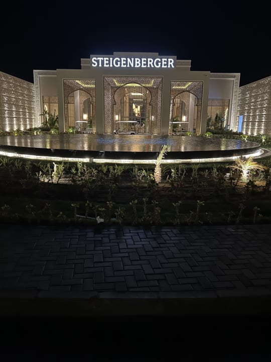 Außenansicht Steigenberger Resort Ras Soma