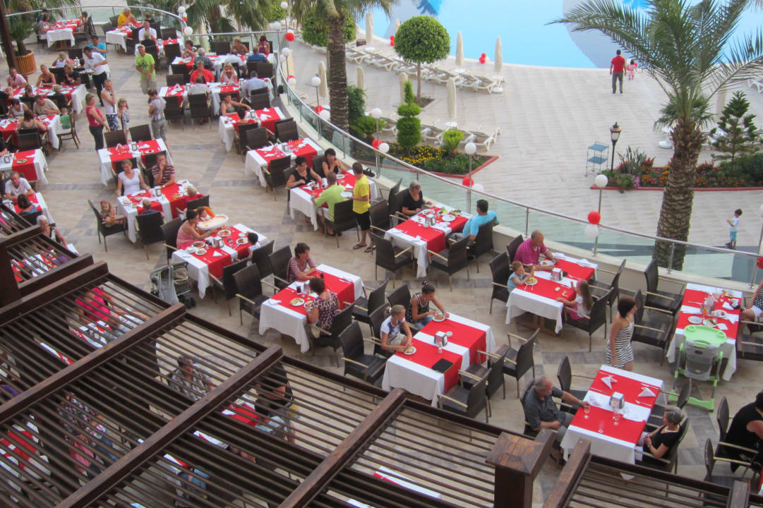 Tischdeko am türk. Abend Saphir Resort & Spa