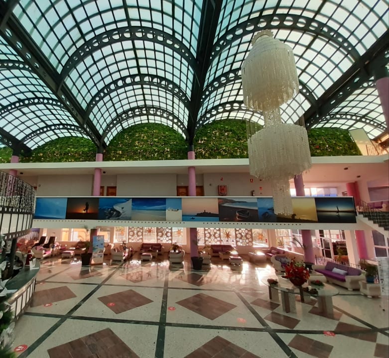 Lobby Club Hotel Drago Park