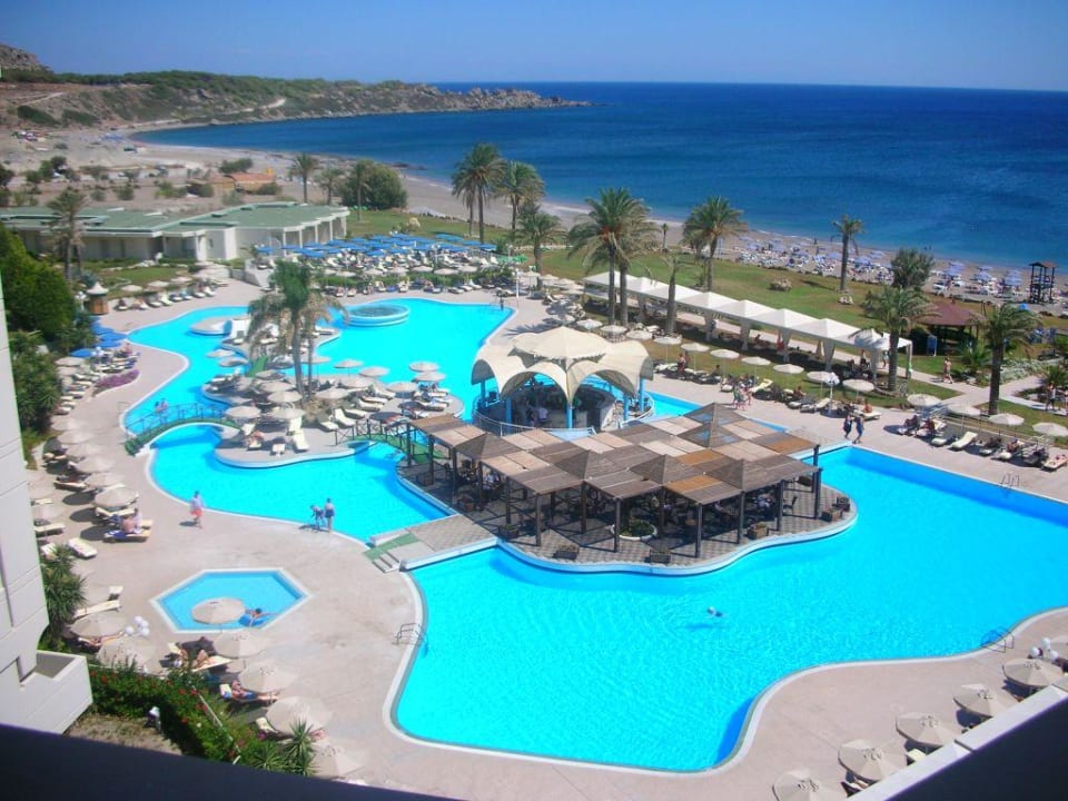 Blick von unserem Zimmer... Rodos Palladium Leisure & Wellness